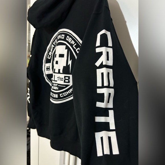 π Kt8 merch and co graphic front zip sweater - Picture 5 of 5